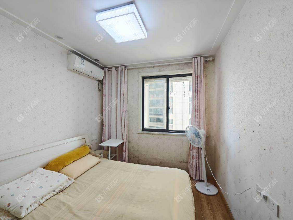 镇江华都锦城在售二手房源室内图_小牛看房