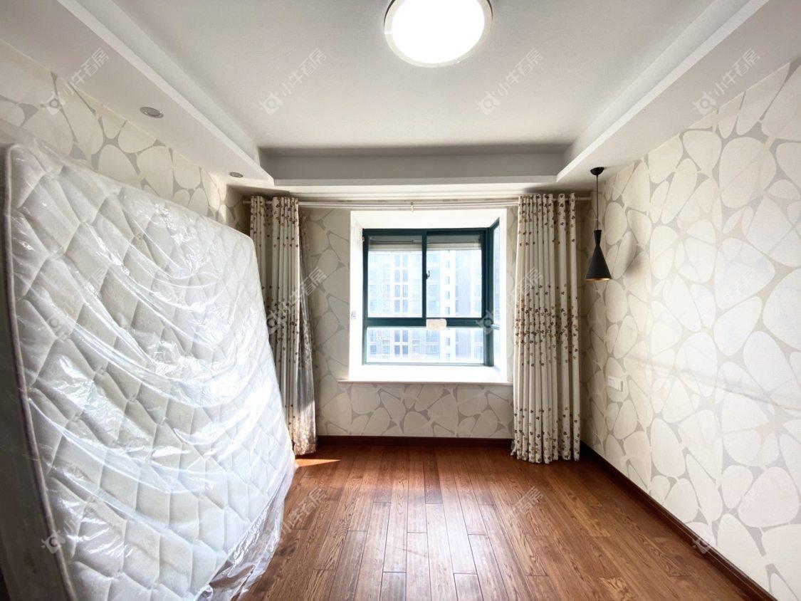 镇江东方盛世在售二手房源室内图_小牛看房