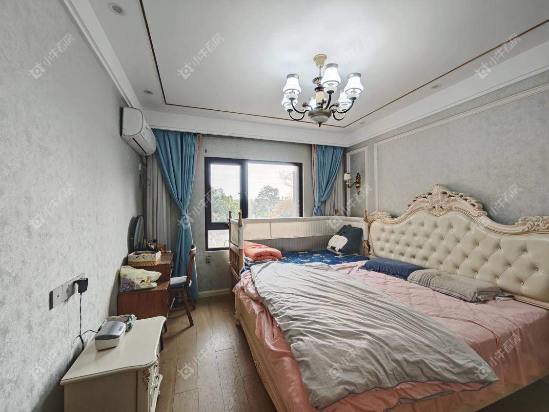 镇江滨河凤凰城在售二手房源室内图_小牛看房