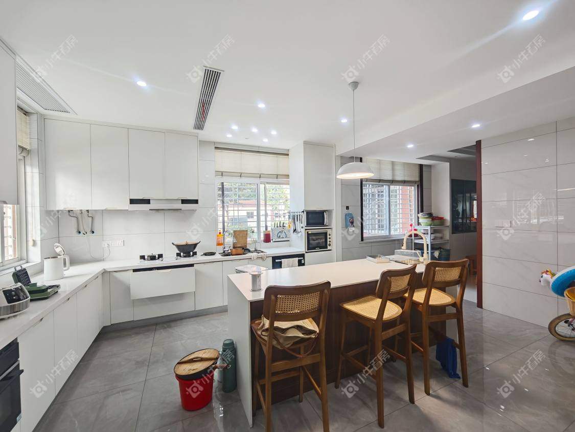 镇江凤翔花园在售二手房源室内图_小牛看房