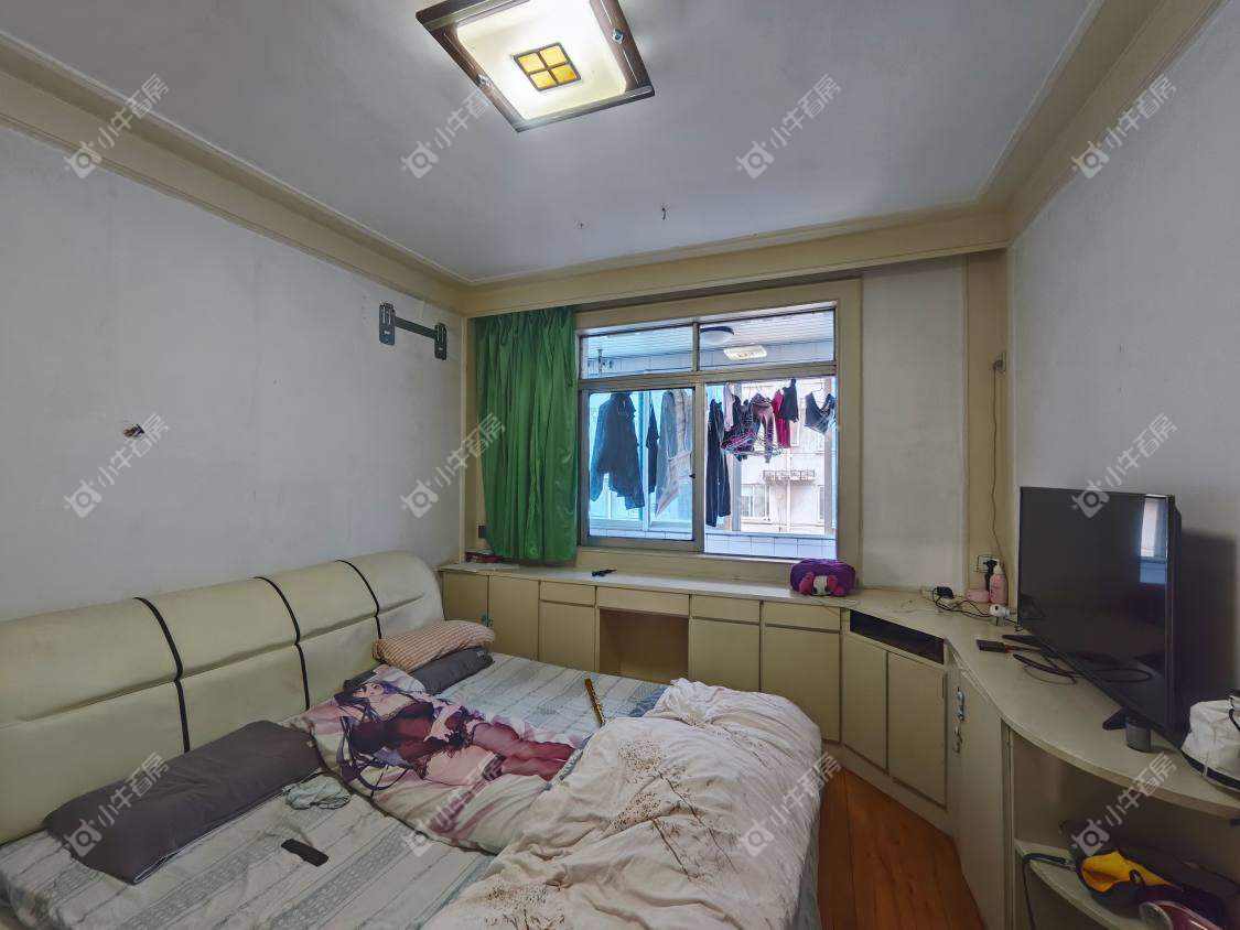 镇江轮船路在售二手房源室内图_小牛看房