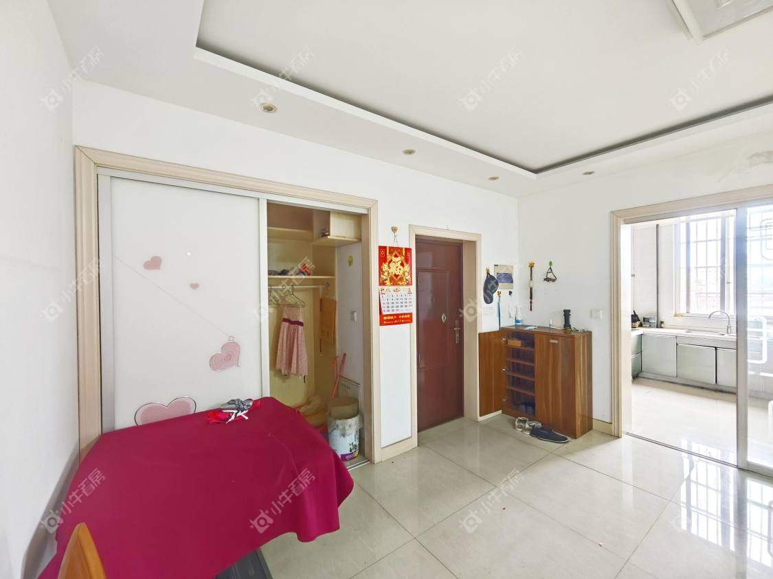 镇江华云公寓在售二手房源室内图_小牛看房