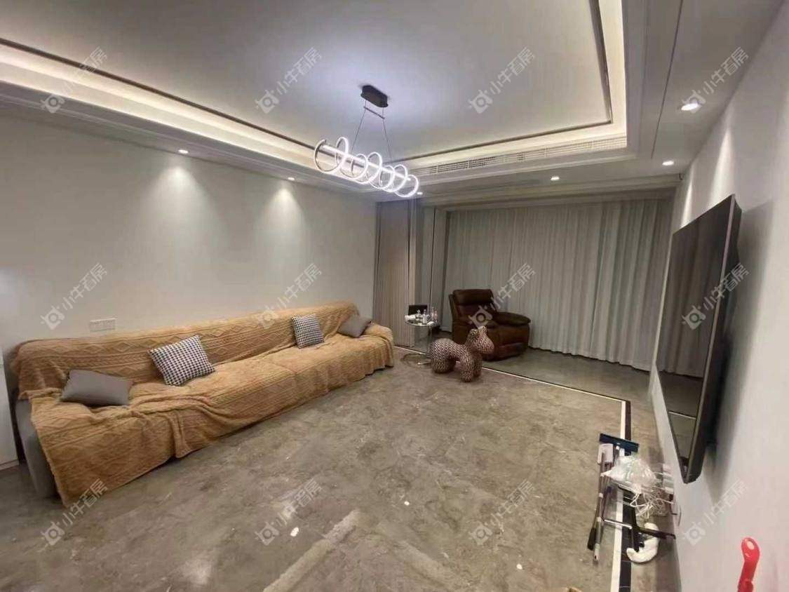 镇江红星天铂在售二手房源室内图_小牛看房