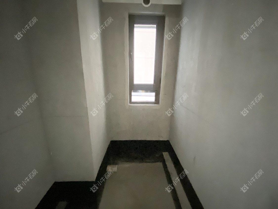 镇江碧桂园樾府在售二手房源室内图_小牛看房