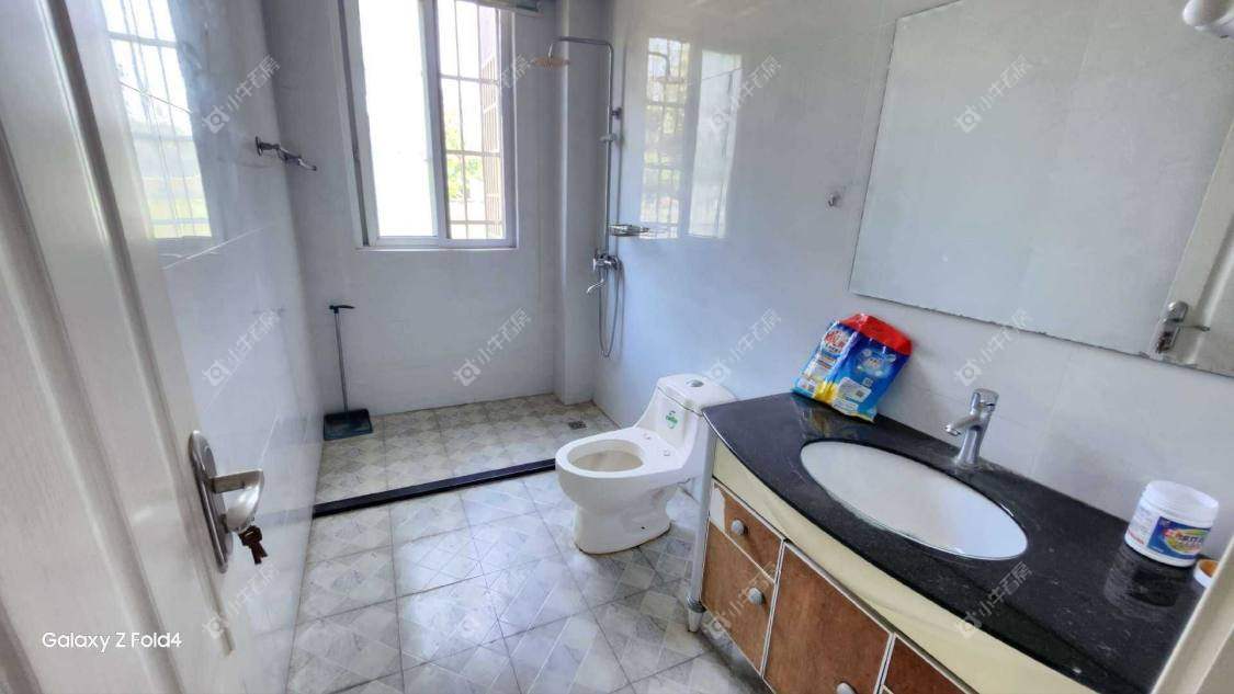 镇江东南新城在售二手房源室内图_小牛看房