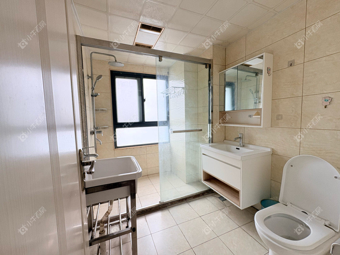 镇江荣城国际一期在售二手房源室内图_小牛看房