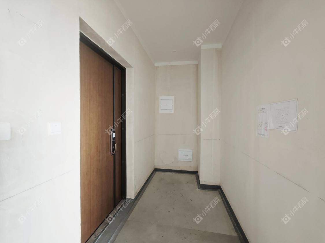 镇江中海臻如府在售二手房源室内图_小牛看房