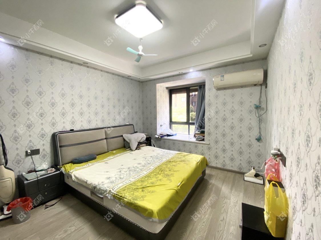 镇江华都锦城在售二手房源室内图_小牛看房