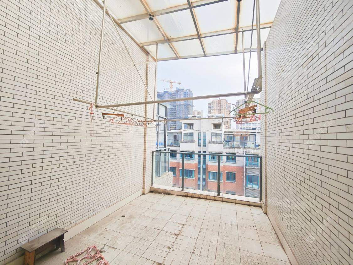 镇江江南人家在售二手房源室内图_小牛看房