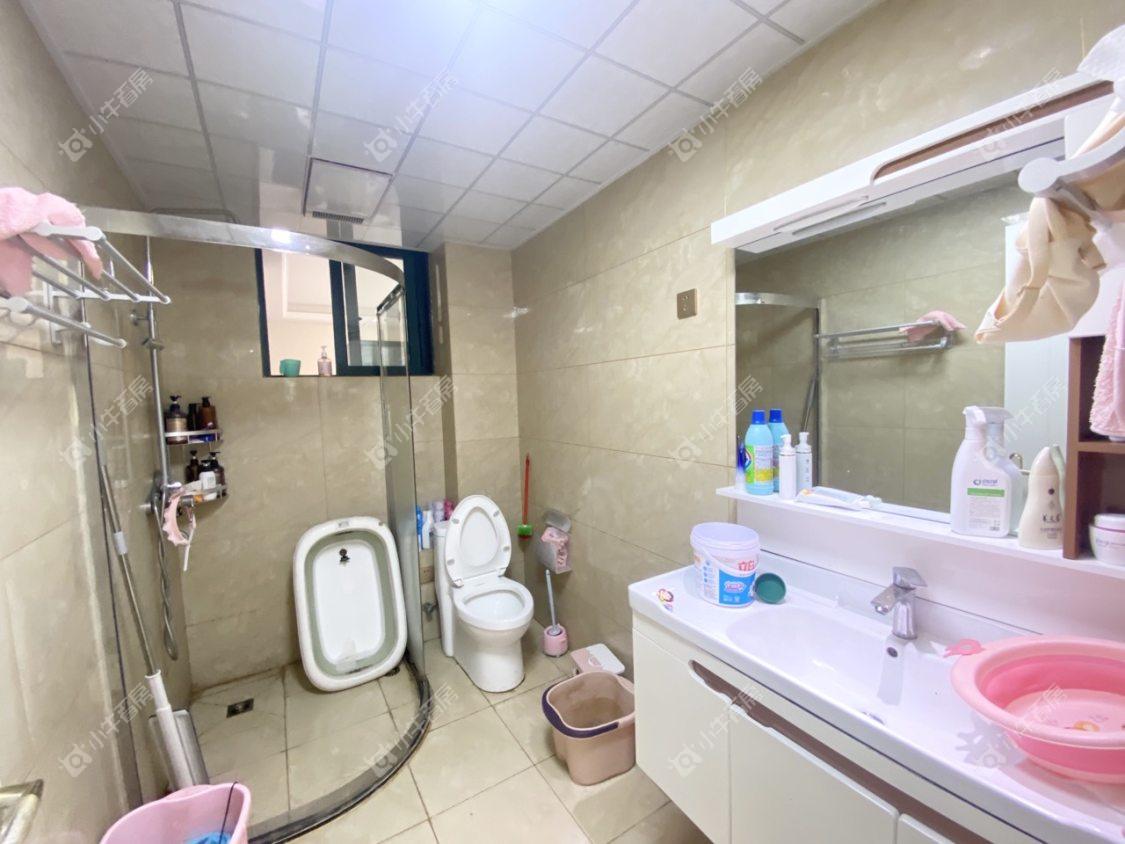 镇江欧洲城在售二手房源室内图_小牛看房