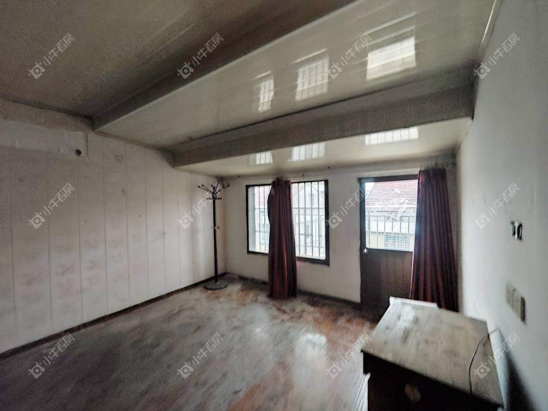 镇江锦湖新村在售二手房源室内图_小牛看房