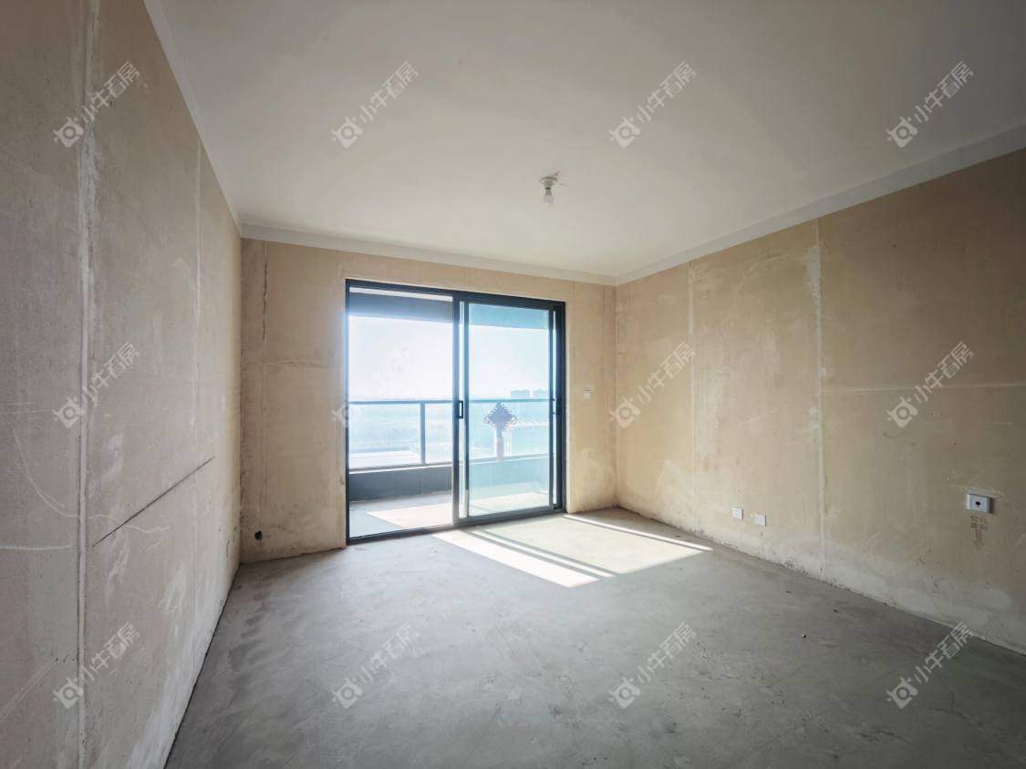 镇江融创华南映在售二手房源室内图_小牛看房