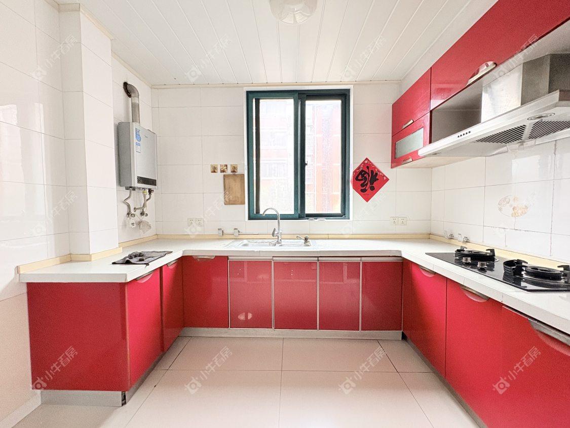 镇江欧洲城在售二手房源室内图_小牛看房