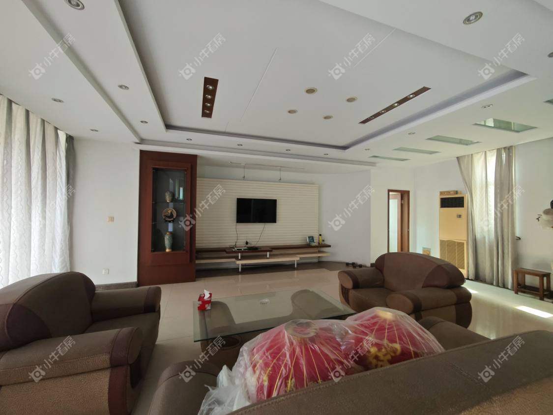 镇江东方花园别墅在售二手房源室内图_小牛看房