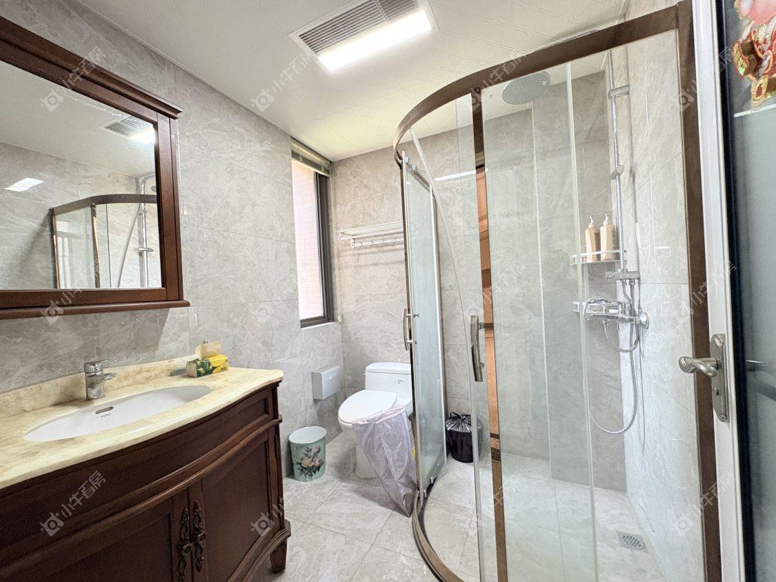 镇江领秀花都在售二手房源室内图_小牛看房