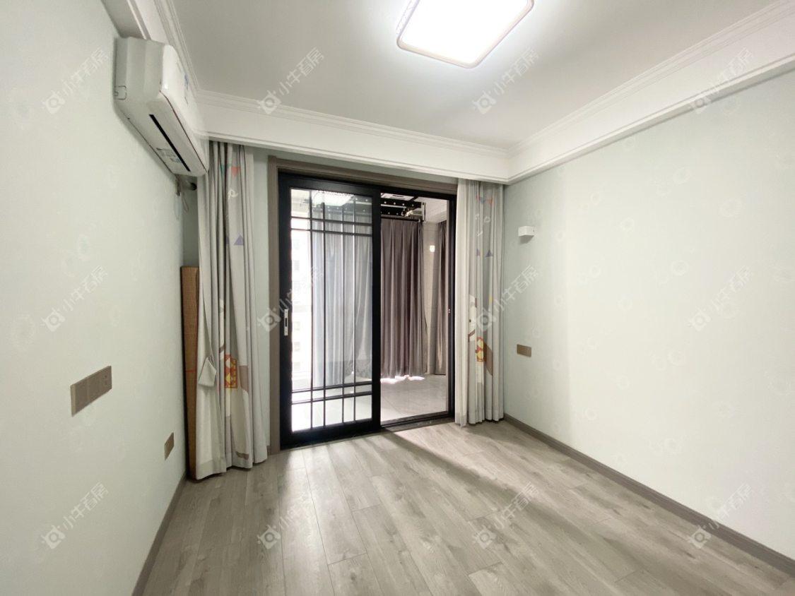 镇江中南君悦府中南一期在售二手房源室内图_小牛看房