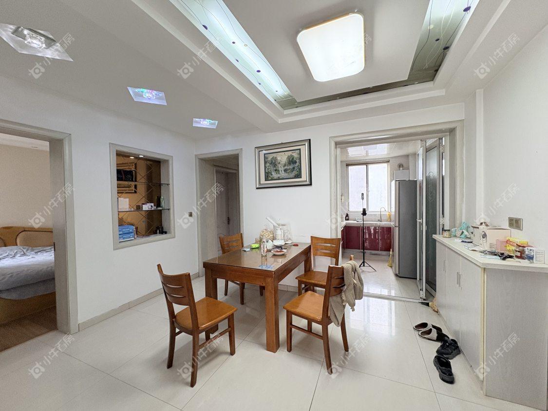 镇江惠泽苑在售二手房源室内图_小牛看房