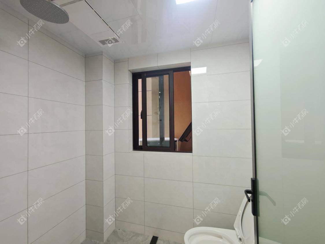 镇江汇金天地在售二手房源室内图_小牛看房