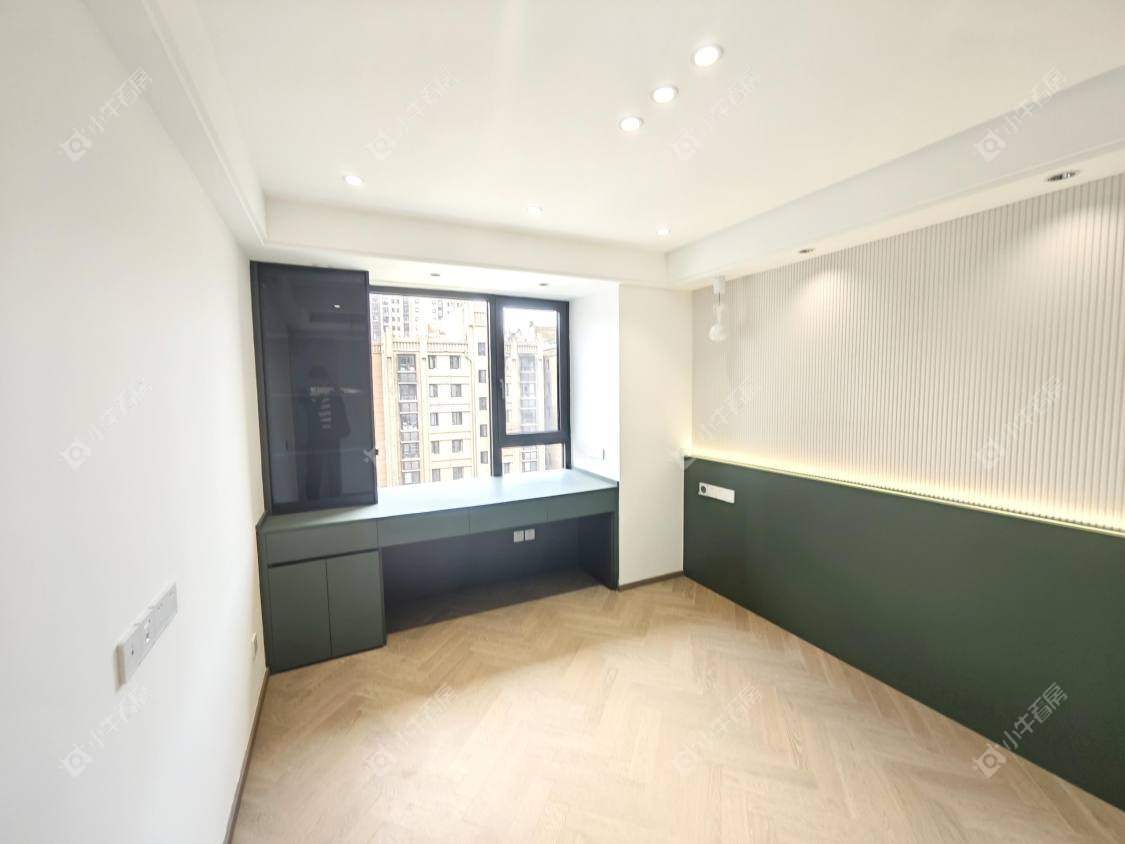 镇江汇金天地在售二手房源室内图_小牛看房