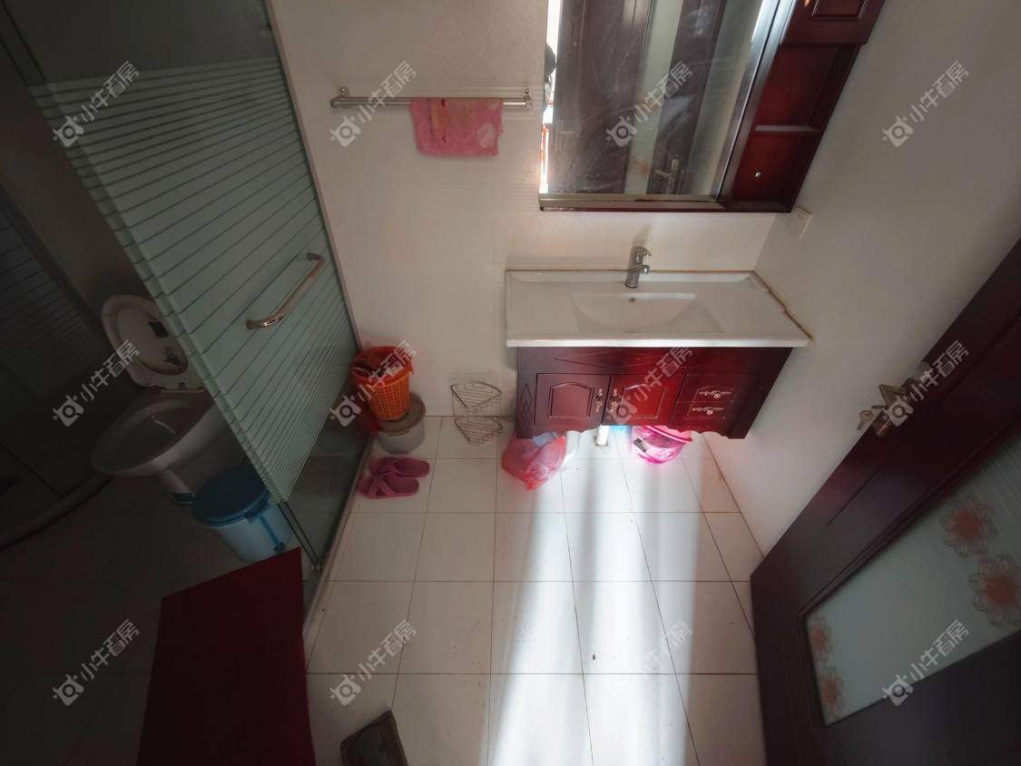 镇江凤翔花园在售二手房源室内图_小牛看房