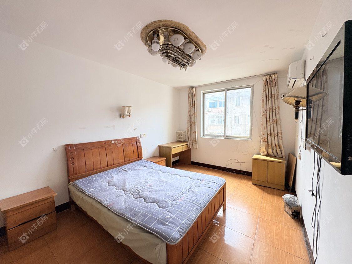 镇江云阳新村在售二手房源室内图_小牛看房