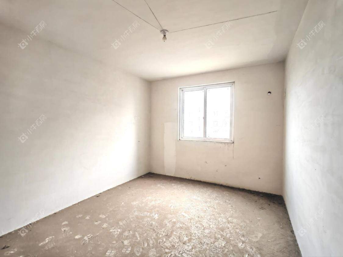 镇江东南新城在售二手房源室内图_小牛看房