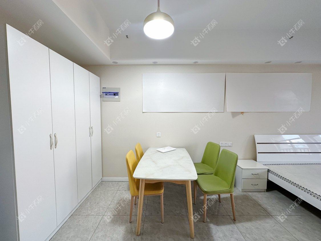 镇江华都锦城在售二手房源室内图_小牛看房