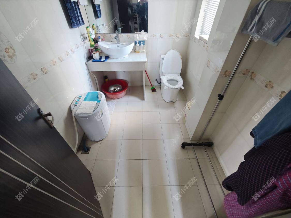 镇江天波城在售二手房源室内图_小牛看房