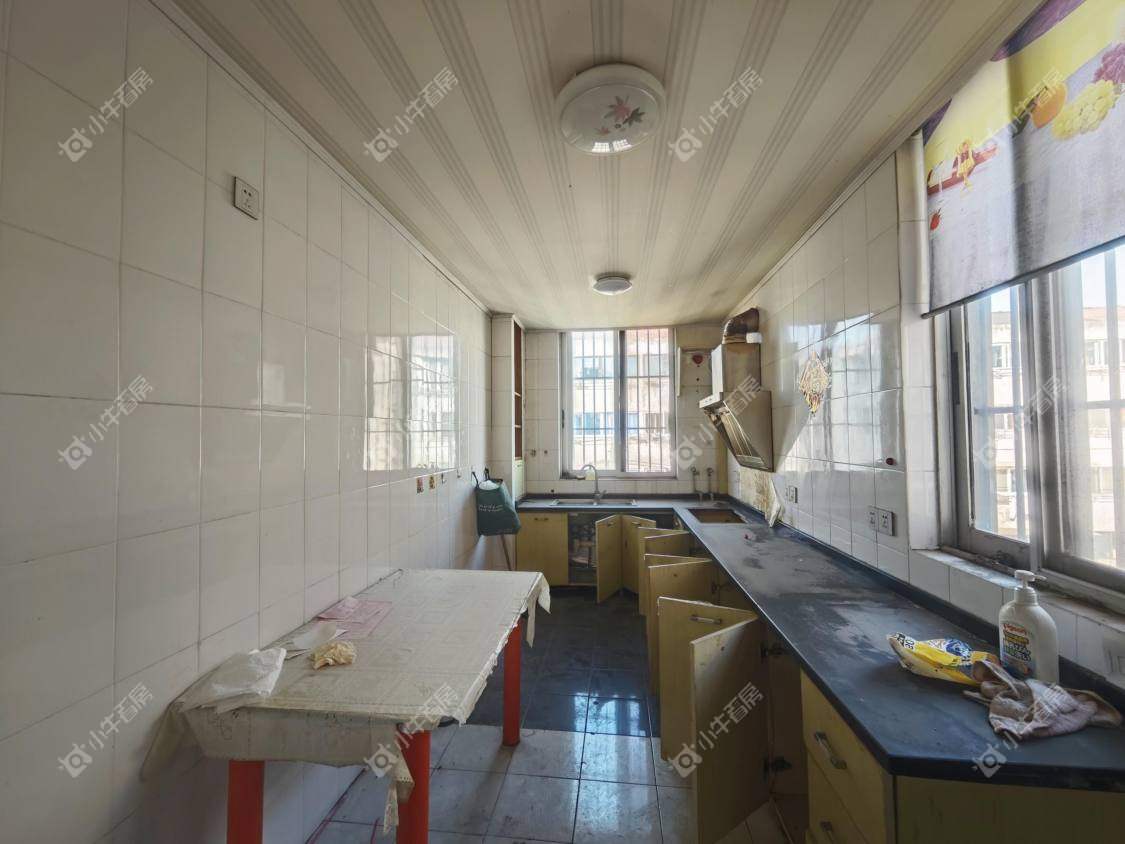 镇江台阳小区在售二手房源室内图_小牛看房