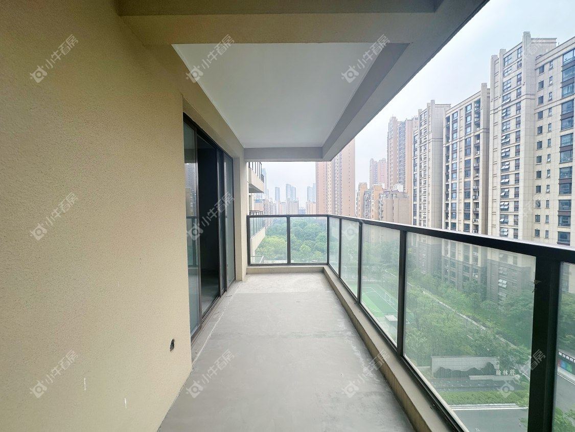 镇江华都翰林府在售二手房源室内图_小牛看房