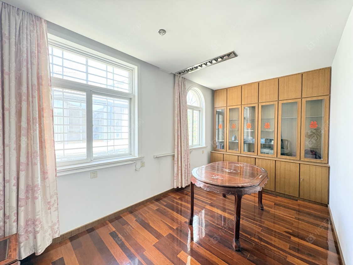 镇江阳光花园（丹阳）别墅区在售二手房源室内图_小牛看房