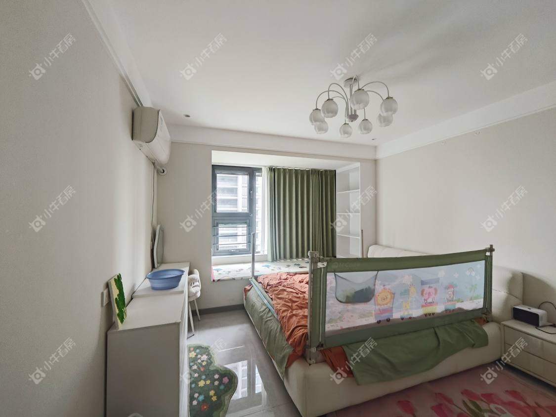 镇江中海时代都会在售二手房源室内图_小牛看房