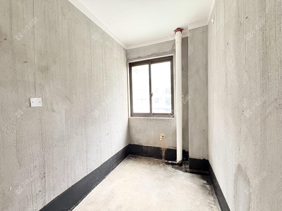 镇江珑蟠里在售二手房源室内图_小牛看房