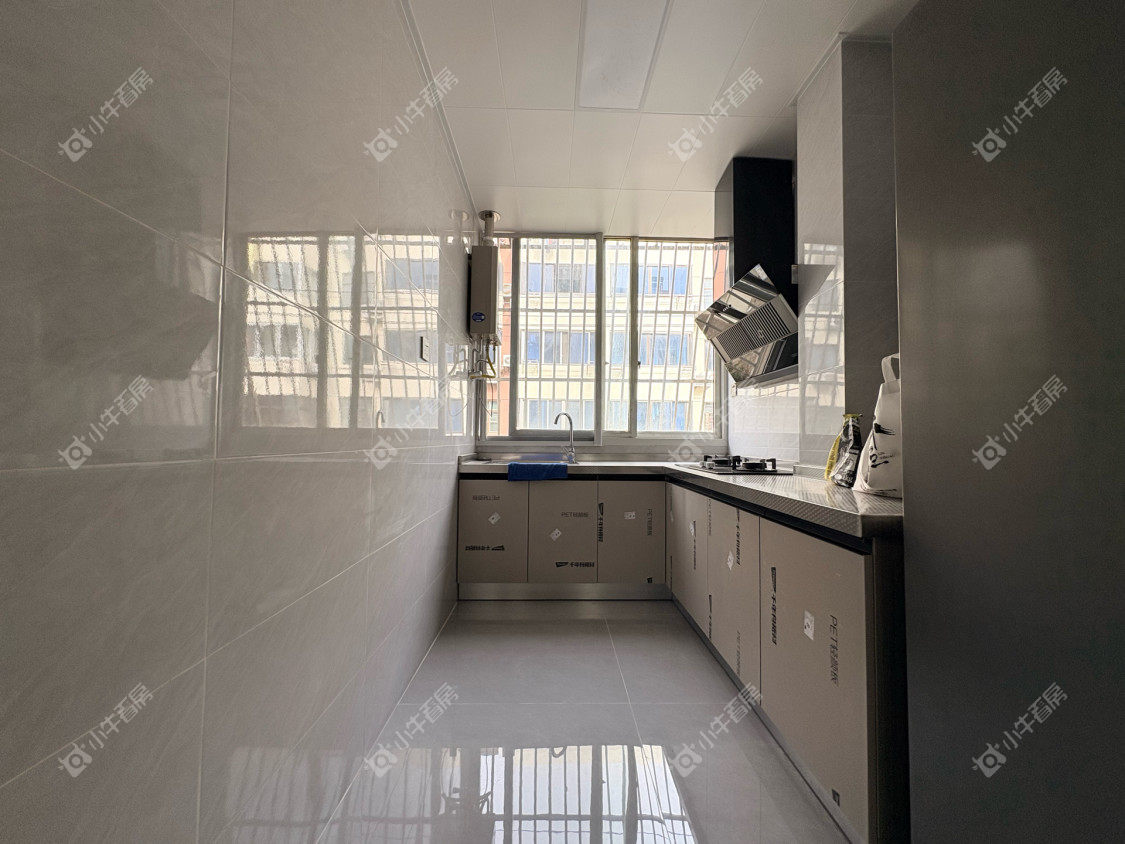 镇江凤美新村在售二手房源室内图_小牛看房