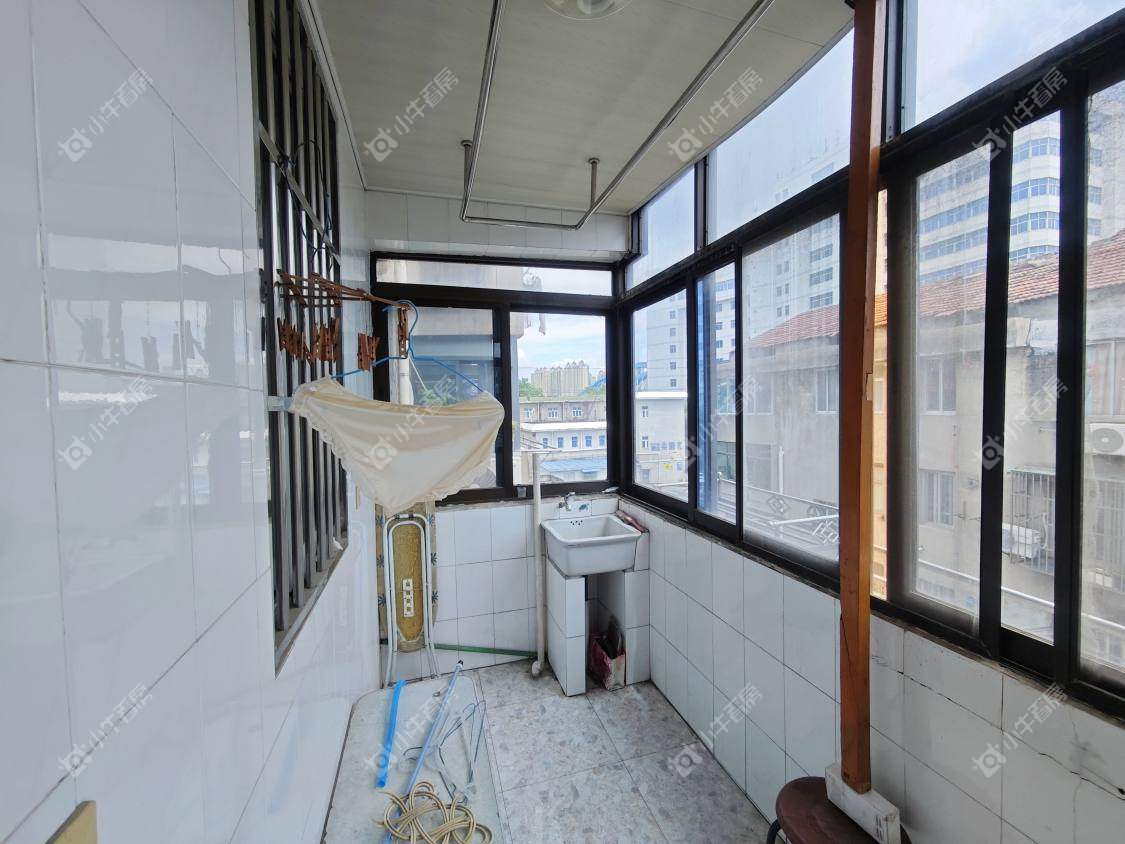 镇江云阳新村在售二手房源室内图_小牛看房