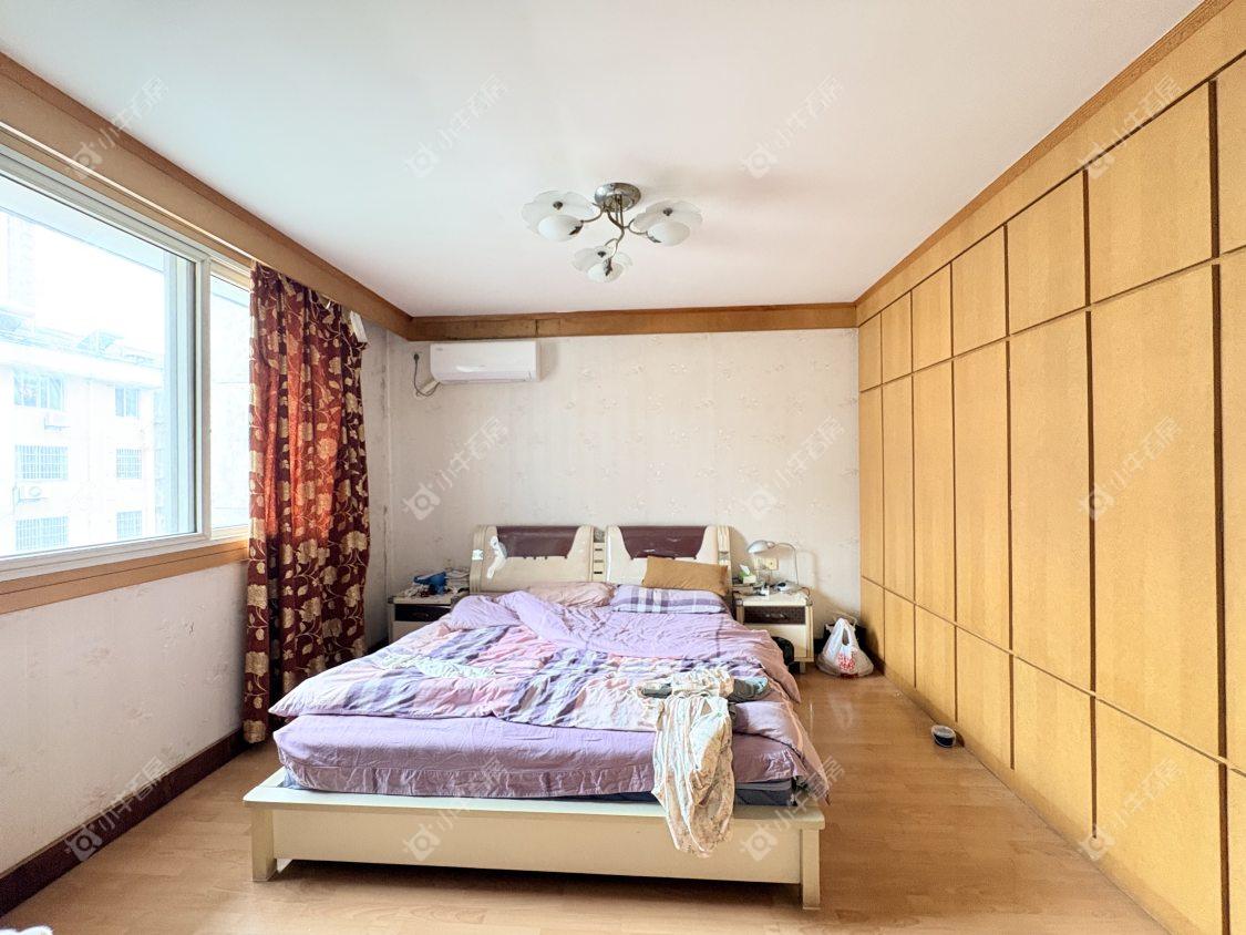 镇江金谷小区在售二手房源室内图_小牛看房