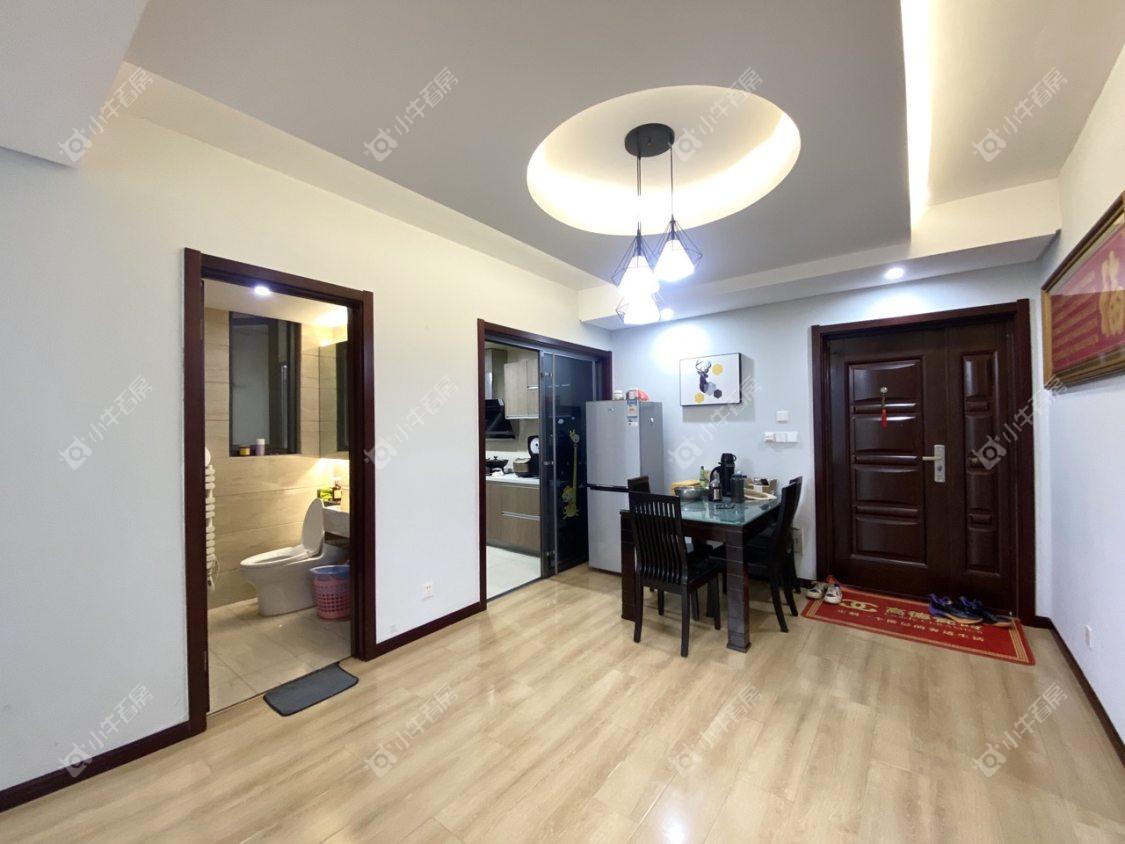 镇江凤凰国际在售二手房源_小牛看房