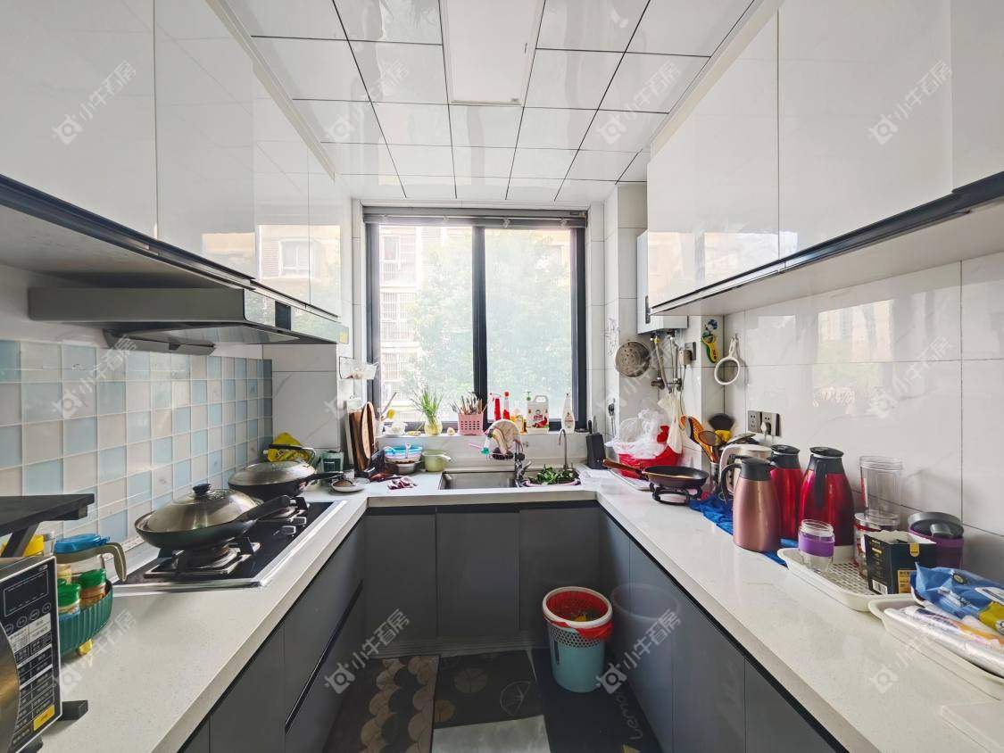 镇江锦尚名都在售二手房源室内图_小牛看房