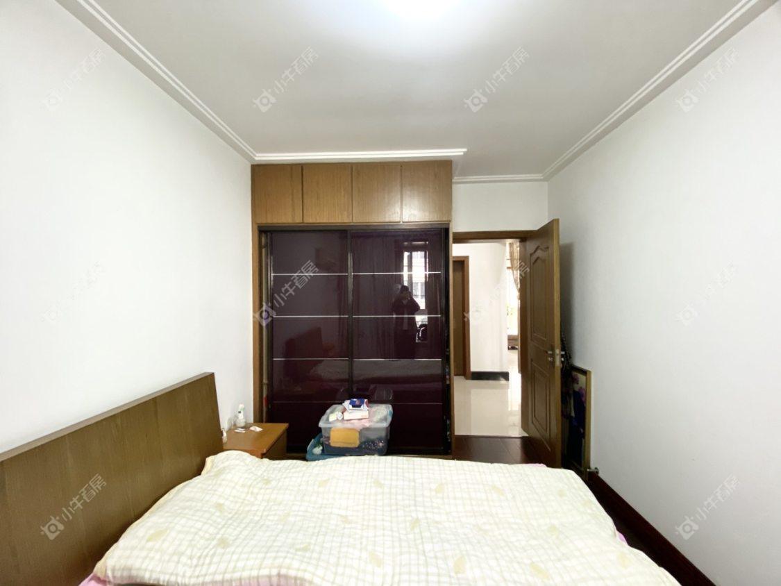 镇江乾泽园在售二手房源室内图_小牛看房