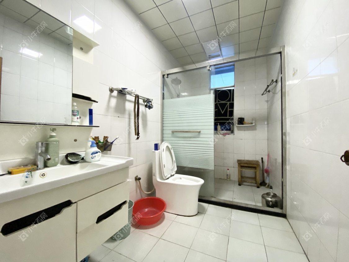 镇江练湖交通局住宅楼在售二手房源室内图_小牛看房