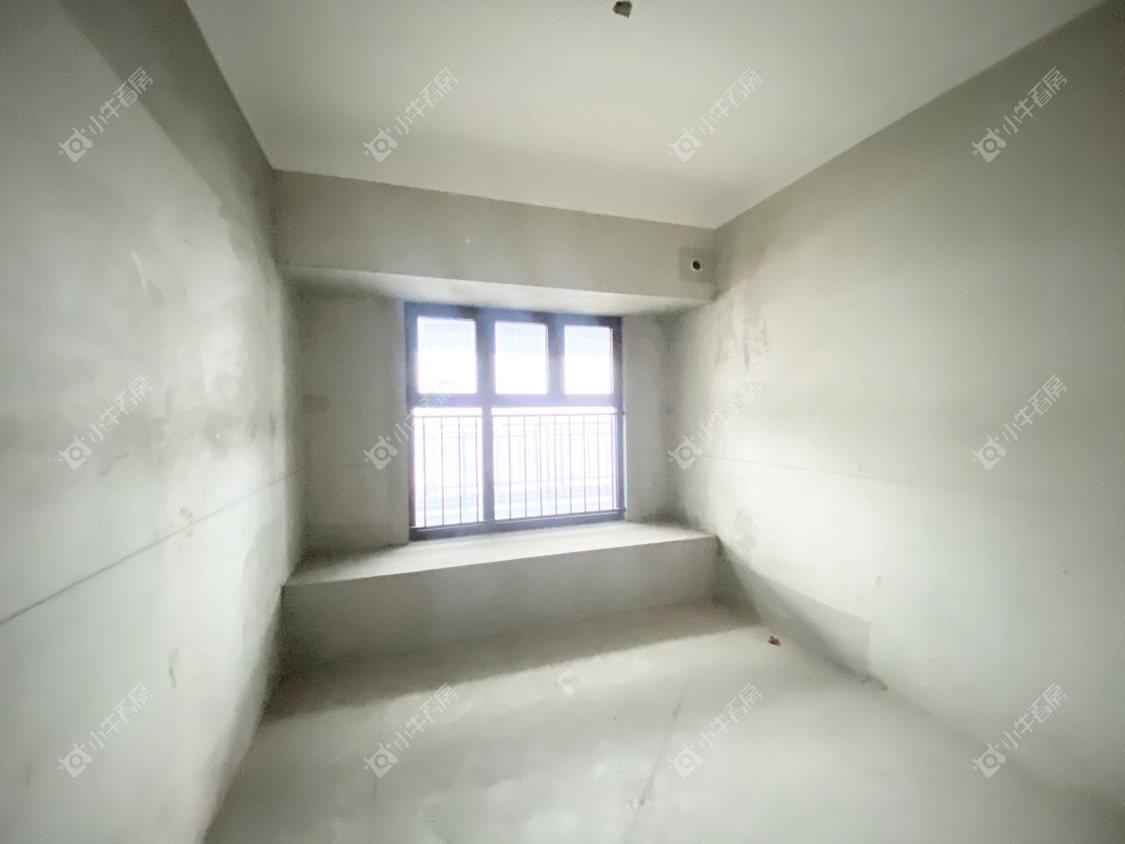 镇江碧桂园樾府在售二手房源室内图_小牛看房