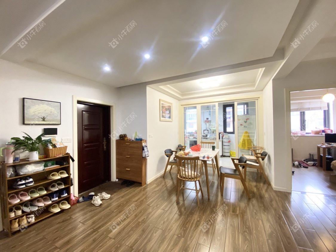 镇江锦尚名都在售二手房源室内图_小牛看房