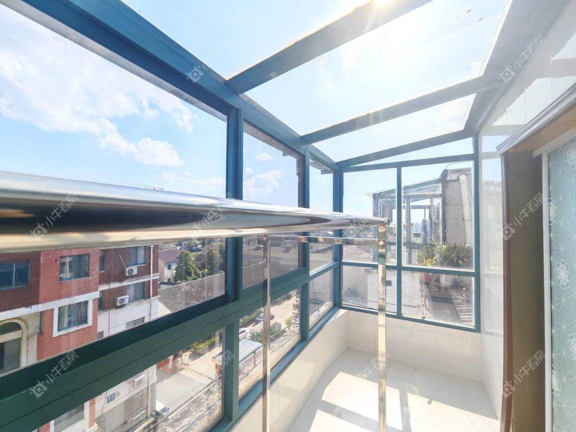 镇江紫荆花园在售二手房源室内图_小牛看房