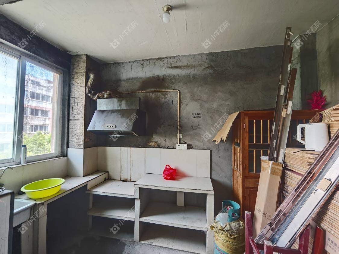 镇江嘉荟新城在售二手房源室内图_小牛看房