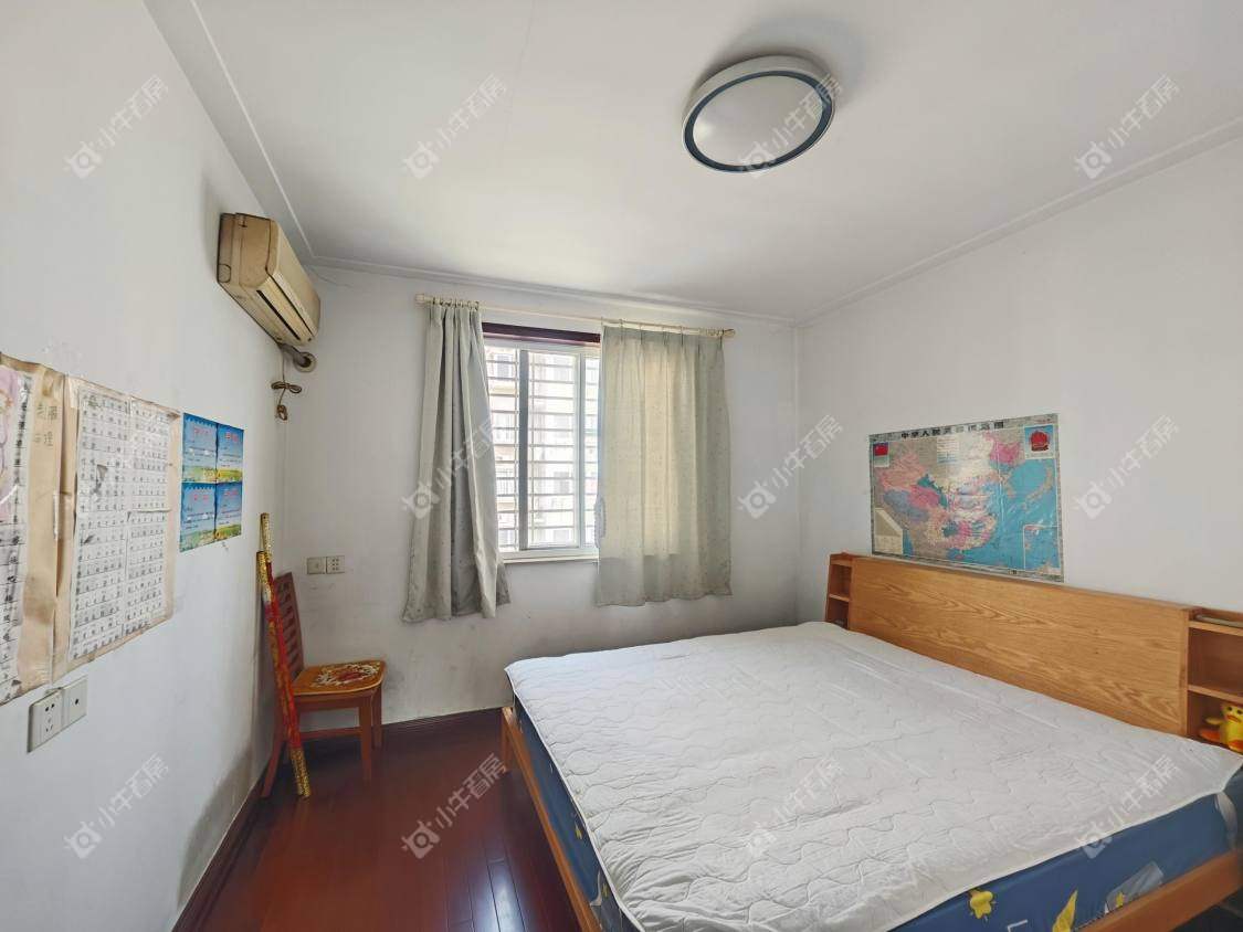 镇江金香花园在售二手房源室内图_小牛看房