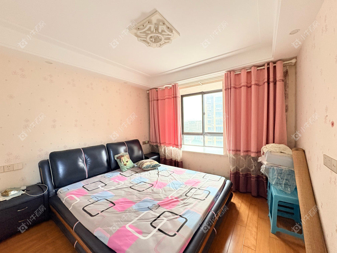 镇江华都锦城在售二手房源室内图_小牛看房