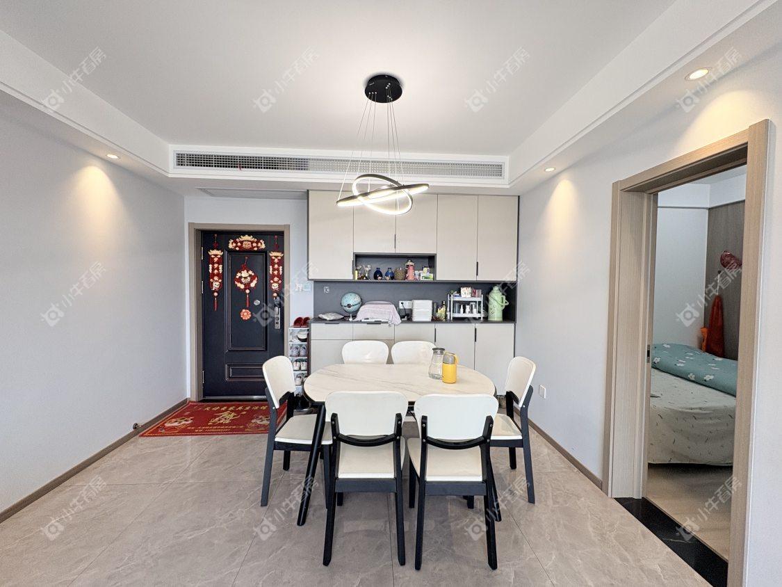 镇江粤港臻园在售二手房源室内图_小牛看房