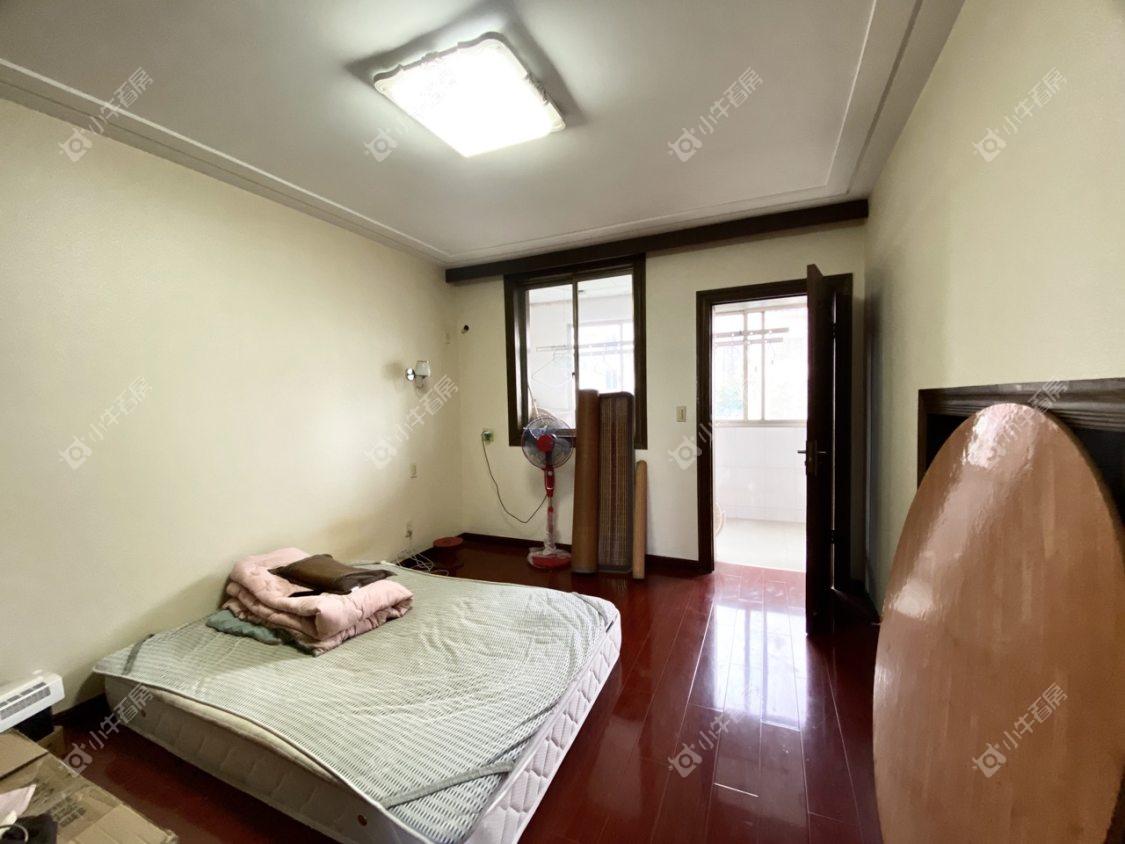 镇江玉乳泉小区在售二手房源室内图_小牛看房