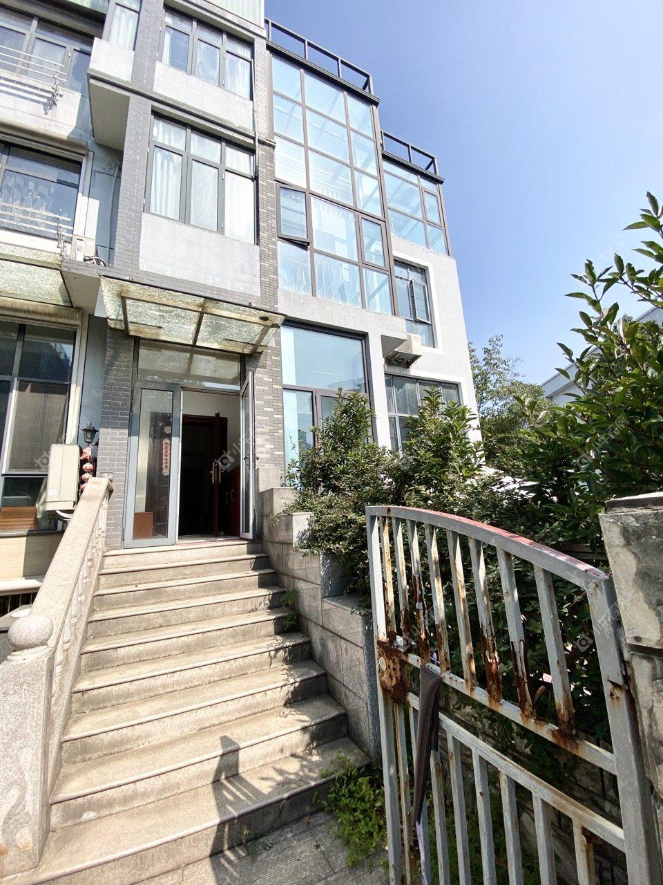 镇江天波城别墅区在售二手房源室内图_小牛看房