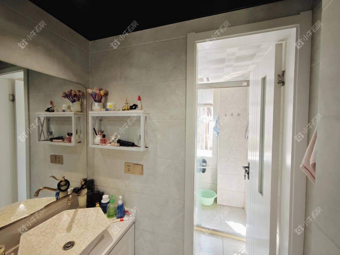 镇江华南新村在售二手房源室内图_小牛看房